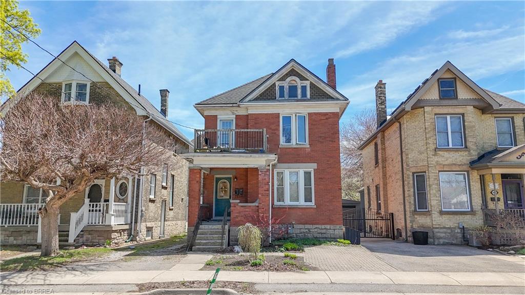 867 Queens Avenue Property Photo 1