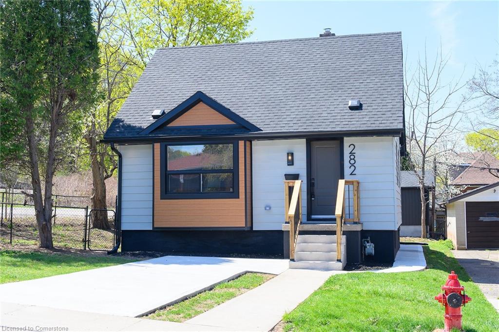 282 Ottawa Street S Property Photo 1