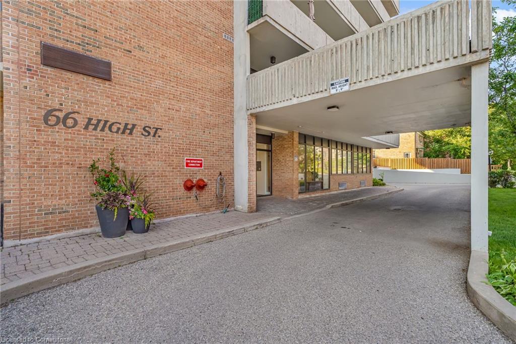 904-66 High Street E Property Photo 3