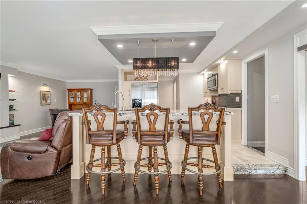 904-66 High Street E Property Photo 13