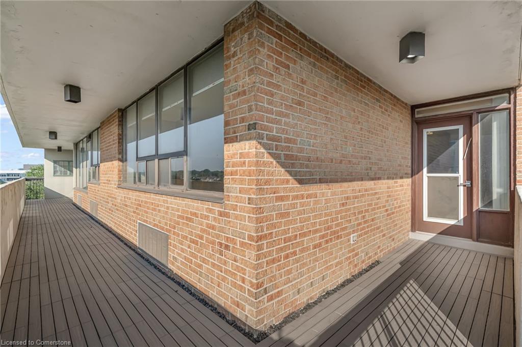 904-66 High Street E Property Photo 33