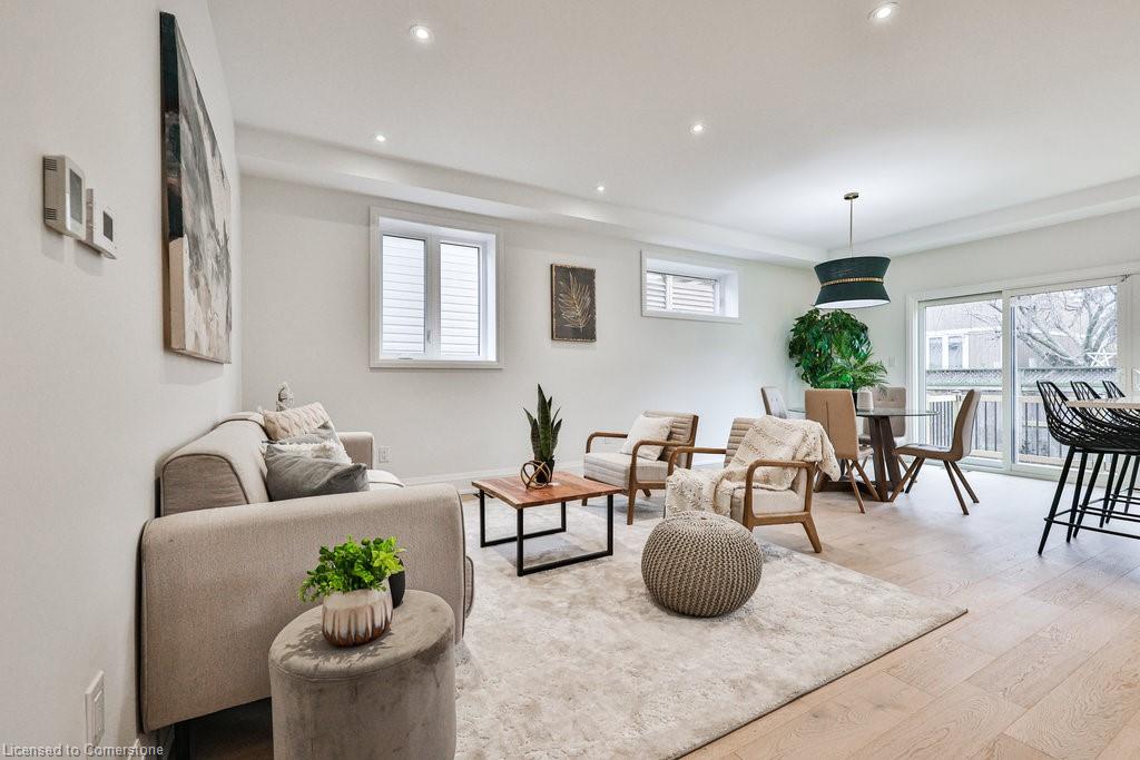 28 Lakeside Drive Property Photo 8