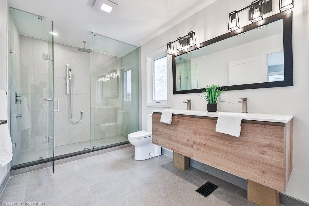 28 Lakeside Drive Property Photo 10