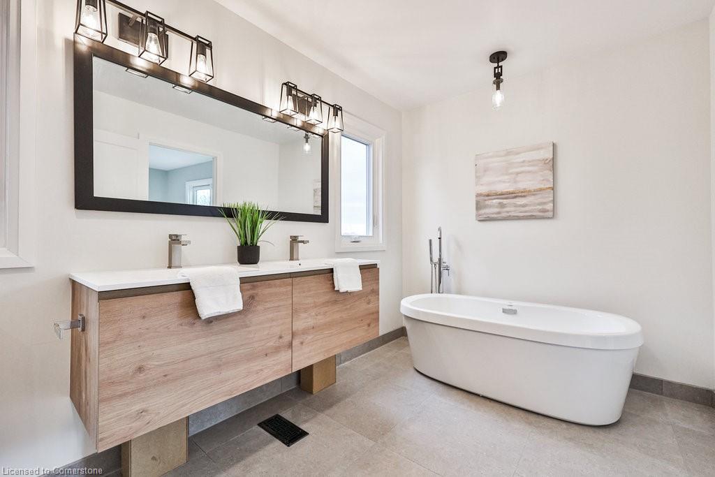 28 Lakeside Drive Property Photo 11