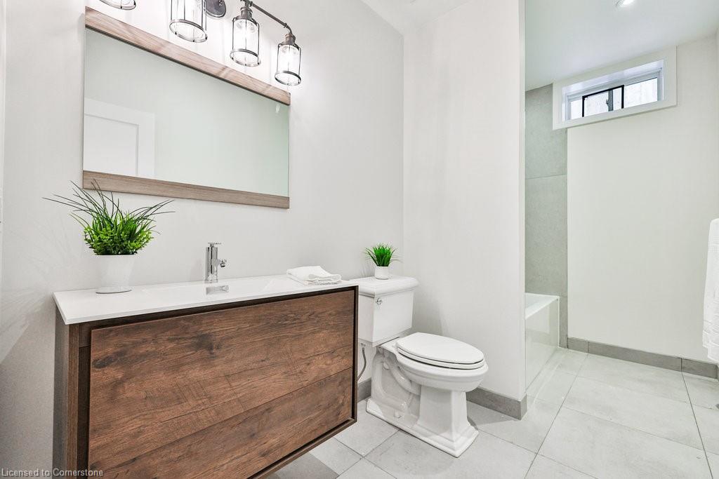 28 Lakeside Drive Property Photo 15