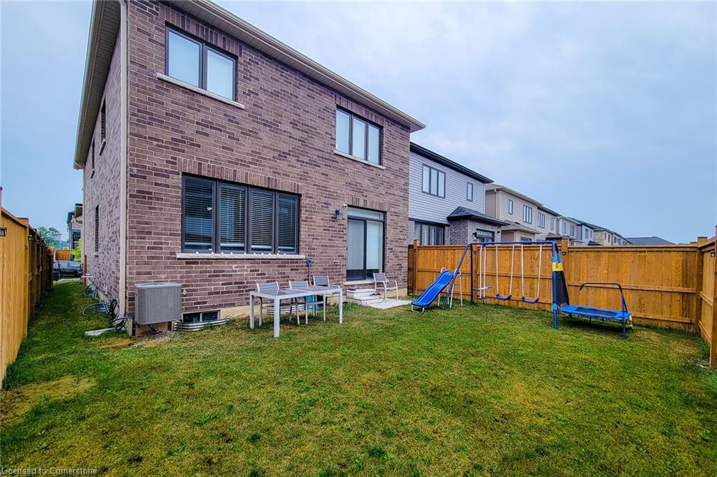 73 Lillian Way Property Photo 4