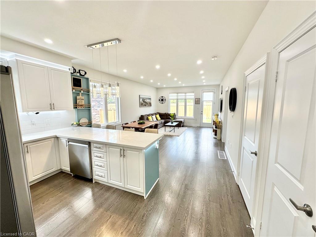 50 Seaton Crescent Property Photo 15