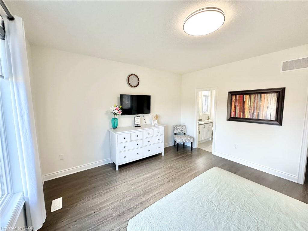 50 Seaton Crescent Property Photo 26