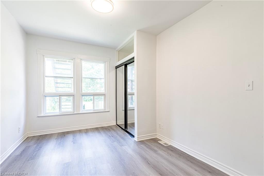 22 Myrtle Avenue Property Photo 8