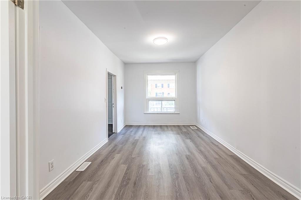 22 Myrtle Avenue Property Photo 11