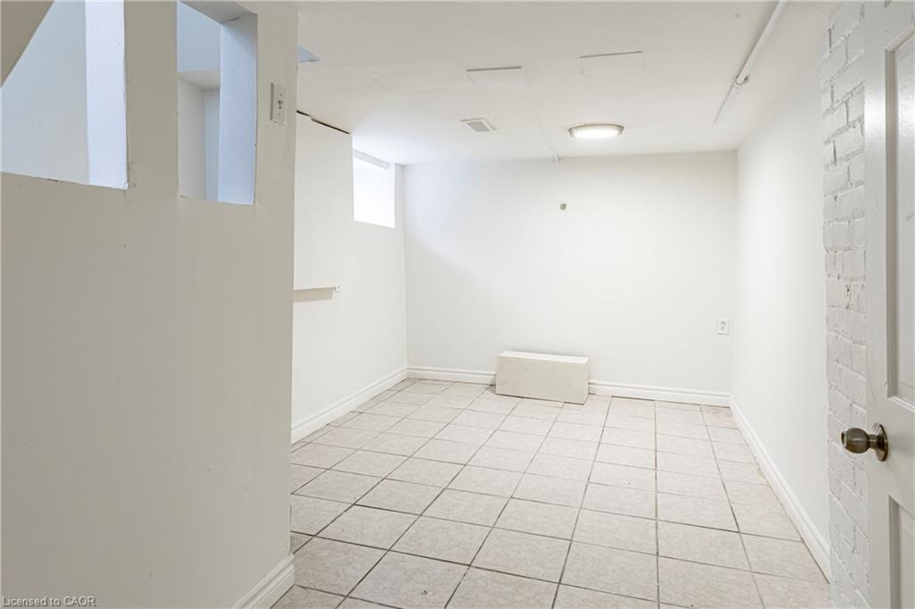 22 Myrtle Avenue Property Photo 18