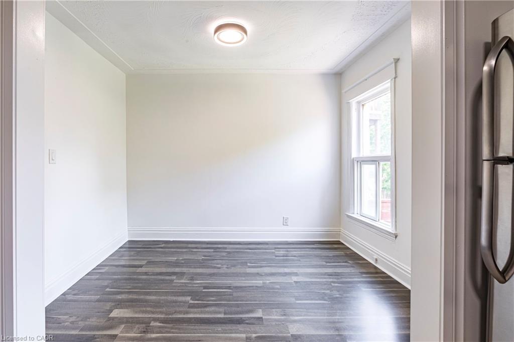 22 Myrtle Avenue Property Photo 28