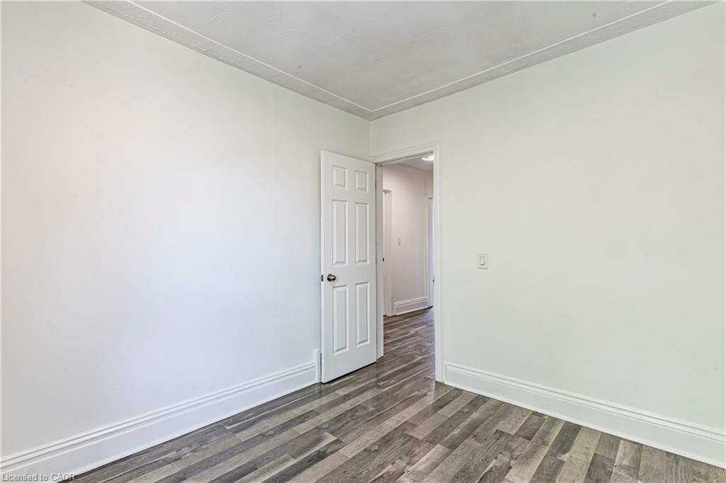 22 Myrtle Avenue Property Photo 32