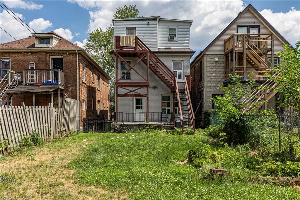 22 Myrtle Avenue Property Photo 39