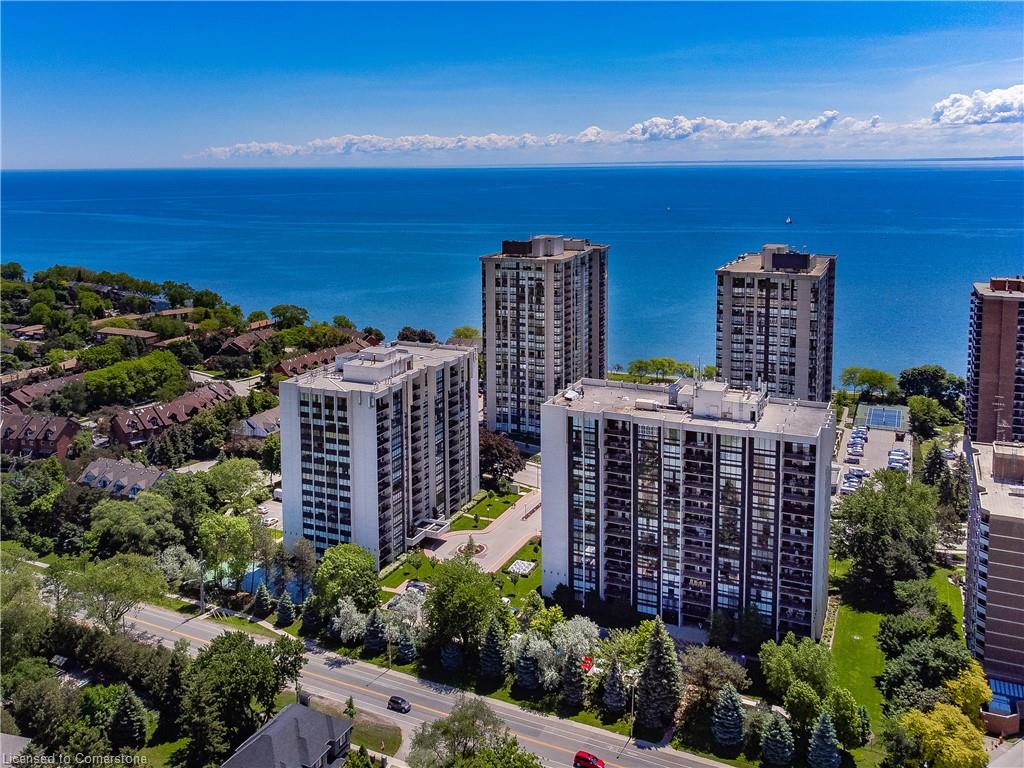 1402-2185 Marine Drive Property Photo 1