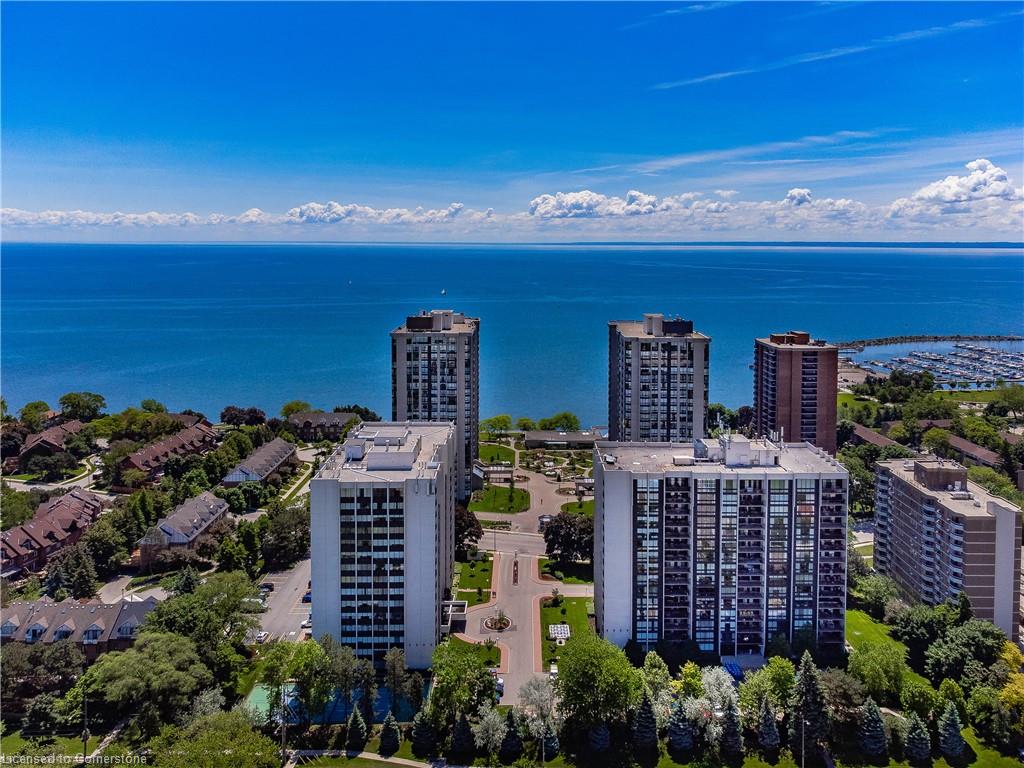1402-2185 Marine Drive Property Photo 2