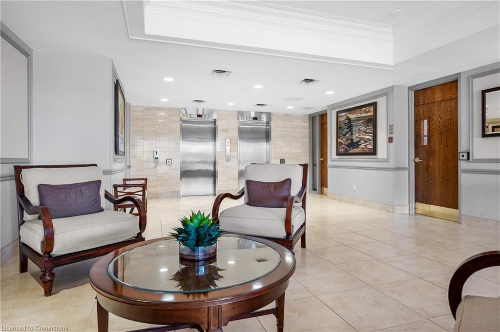 1402-2185 Marine Drive Property Photo 6