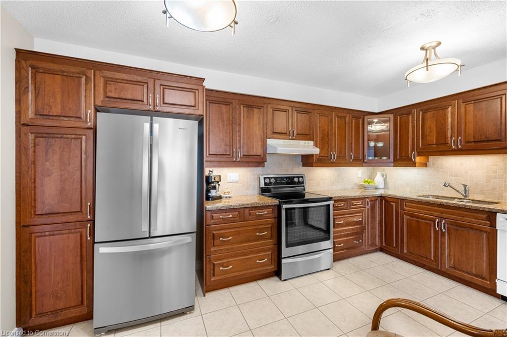 1402-2185 Marine Drive Property Photo 11