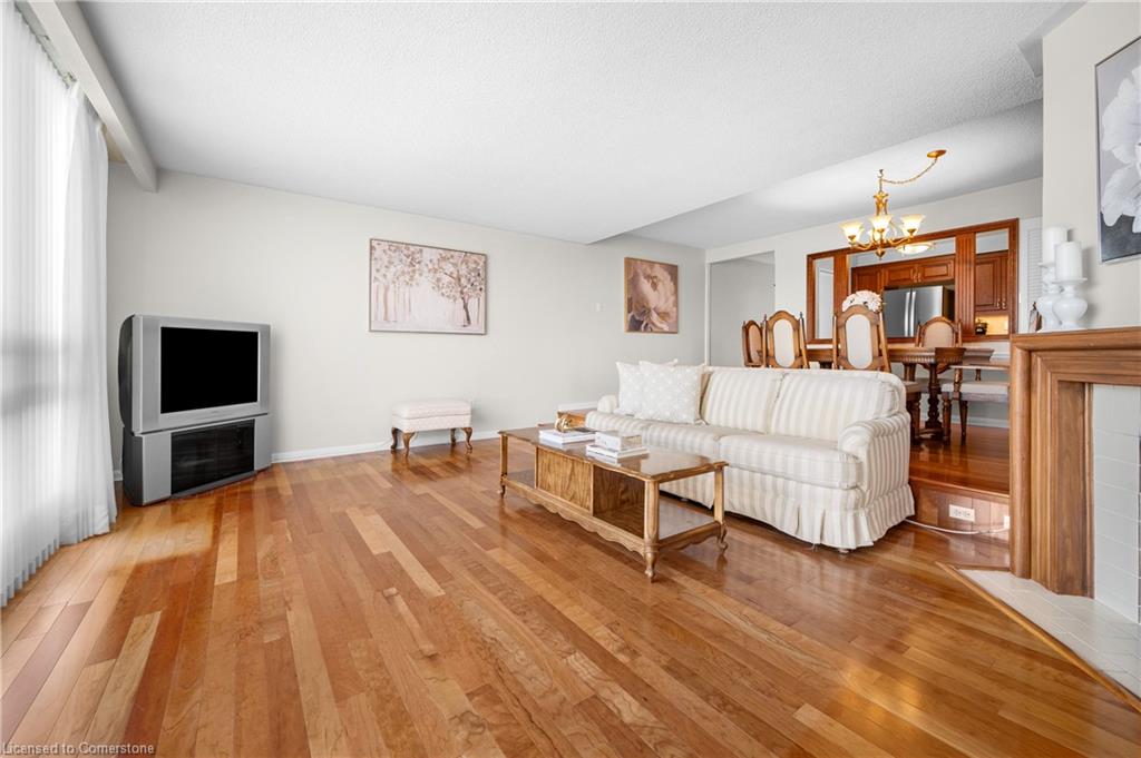 1402-2185 Marine Drive Property Photo 25