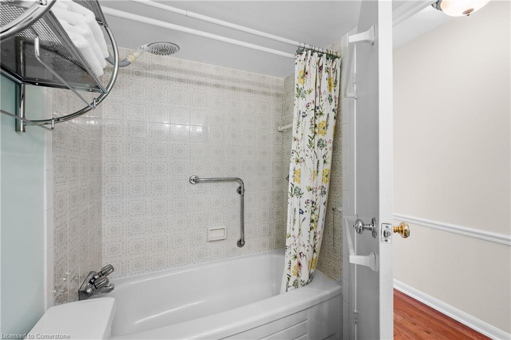1402-2185 Marine Drive Property Photo 36