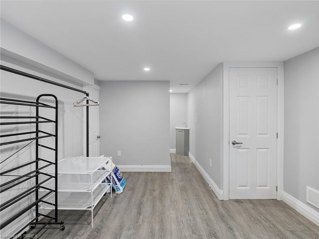 233 Oakland Road Property Photo 28