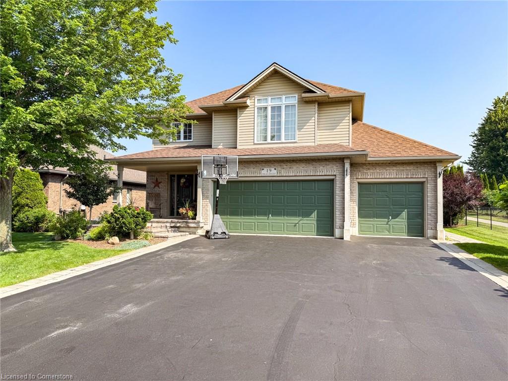 19 Coulas Crescent Property Photo 1