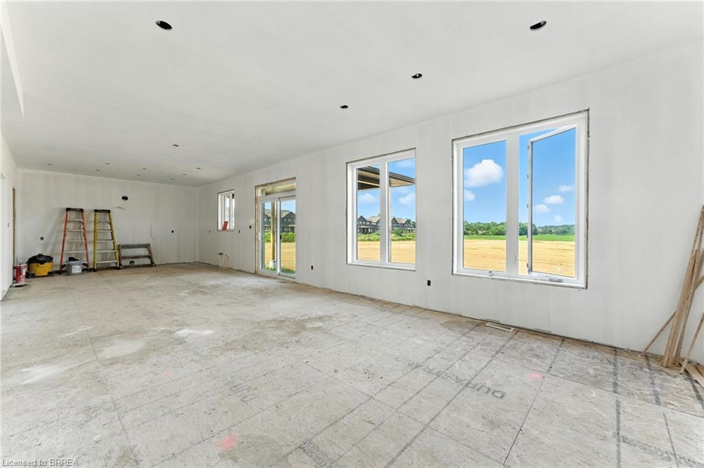 102 Oak Avenue Property Photo 3