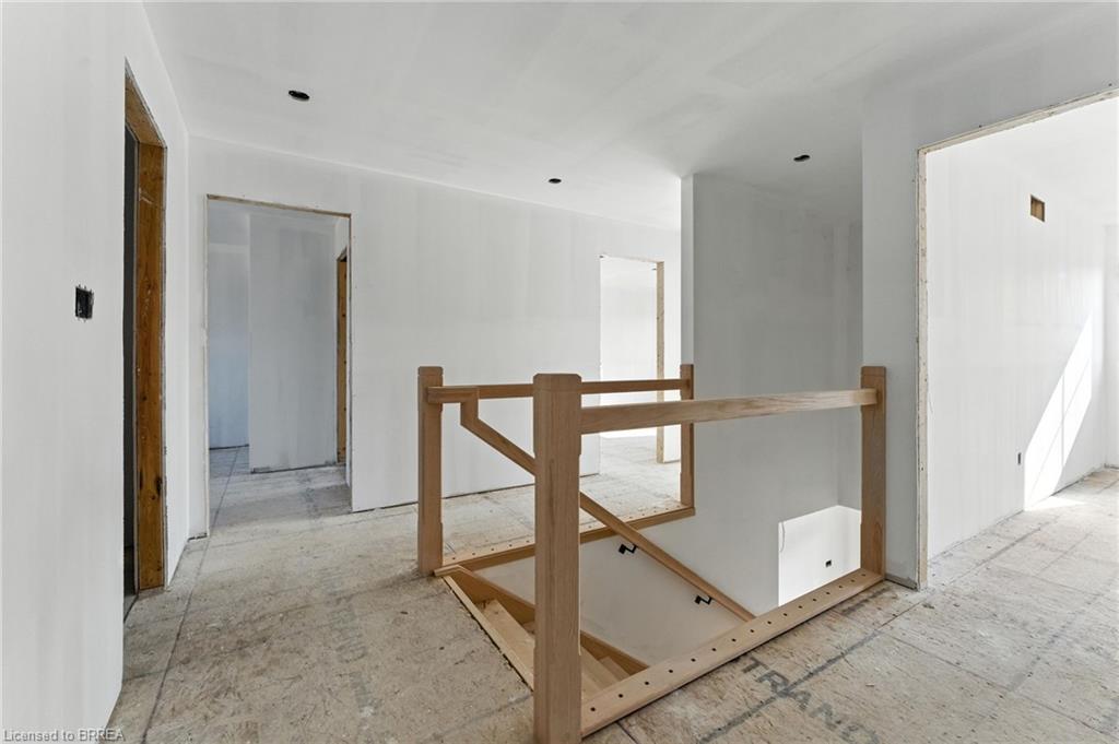 102 Oak Avenue Property Photo 11