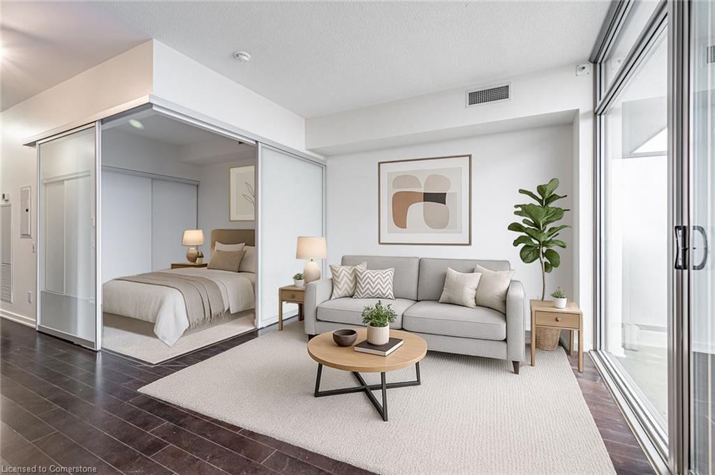 2206-105 The Queensway Property Photo 3