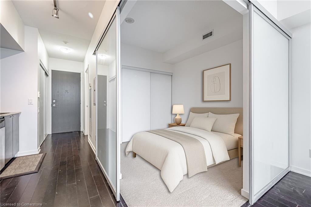 2206-105 The Queensway Property Photo 8