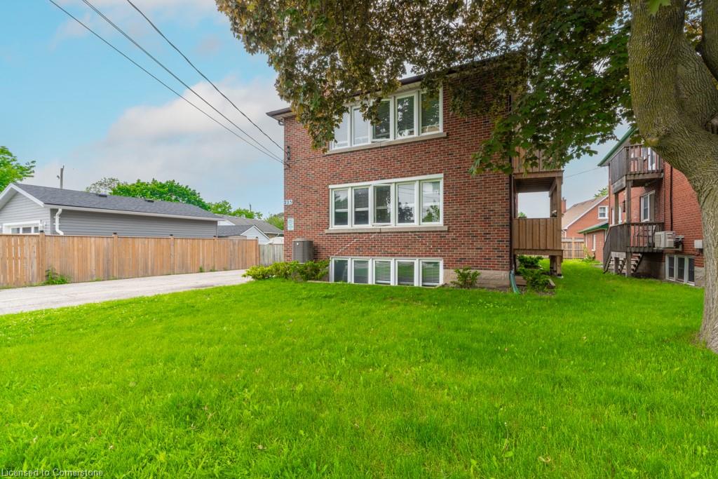 1-225 Bruce Street Property Photo 1