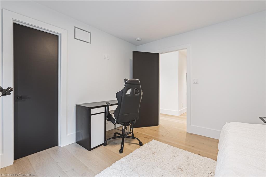 135 Eleanor Avenue Property Photo 32
