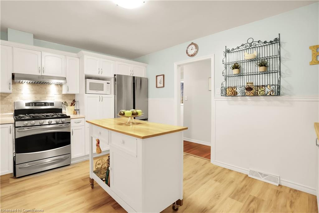 1954 Grayson Avenue Property Photo 13