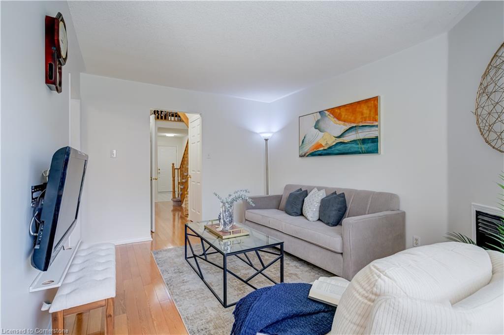 61 Cedarwood Crescent Property Photo 14