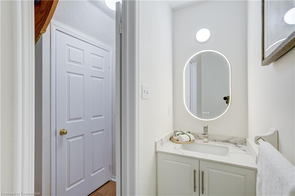 61 Cedarwood Crescent Property Photo 27