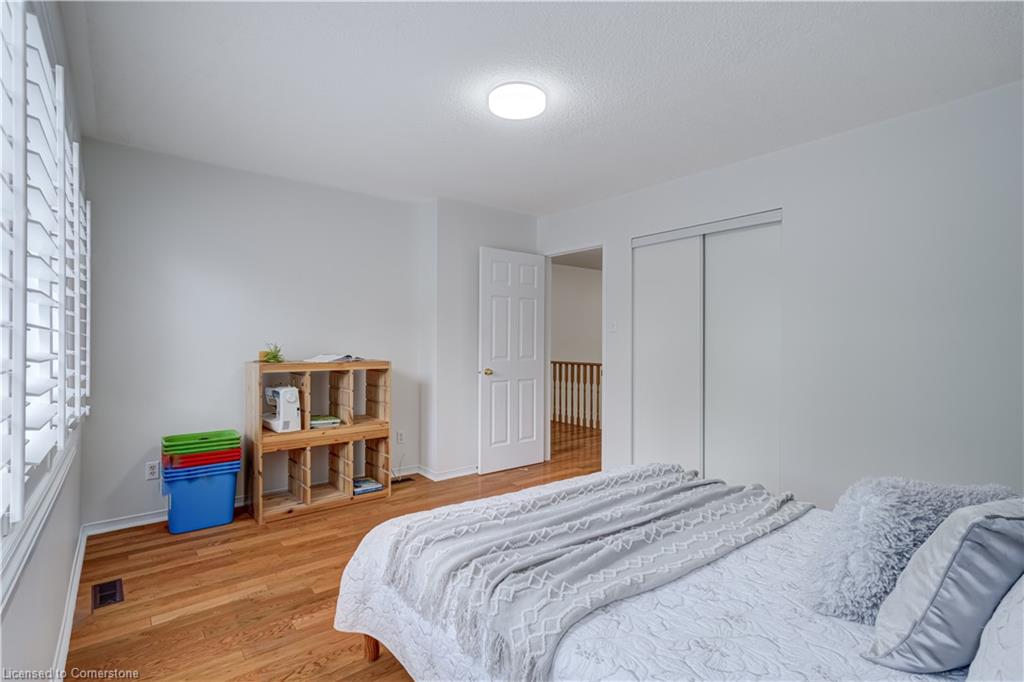 61 Cedarwood Crescent Property Photo 33