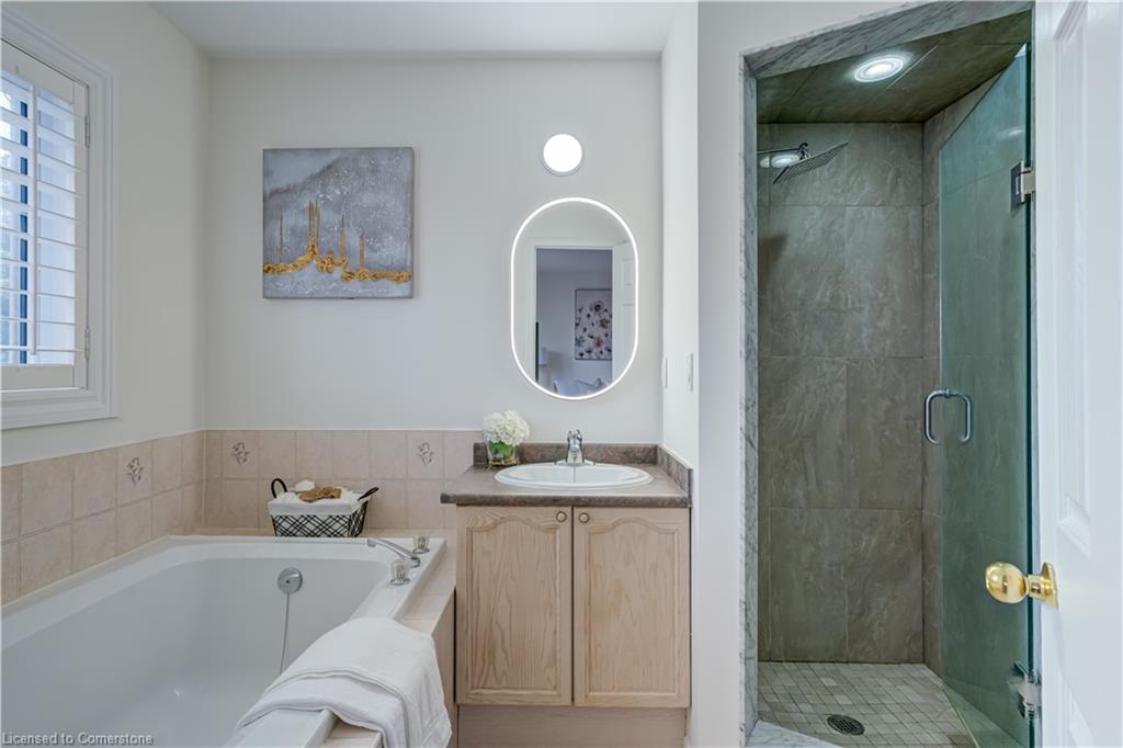 61 Cedarwood Crescent Property Photo 42