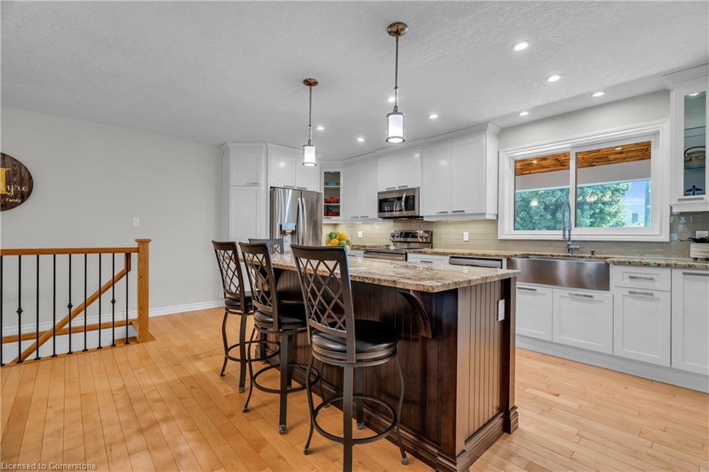 4 Colonial Drive Property Photo 19