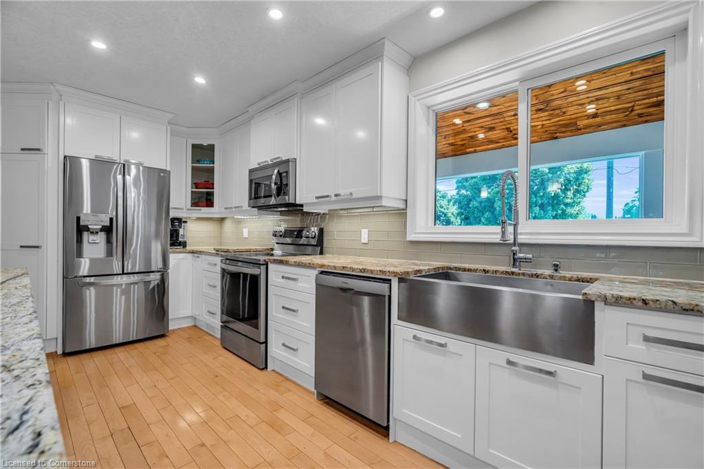 4 Colonial Drive Property Photo 20