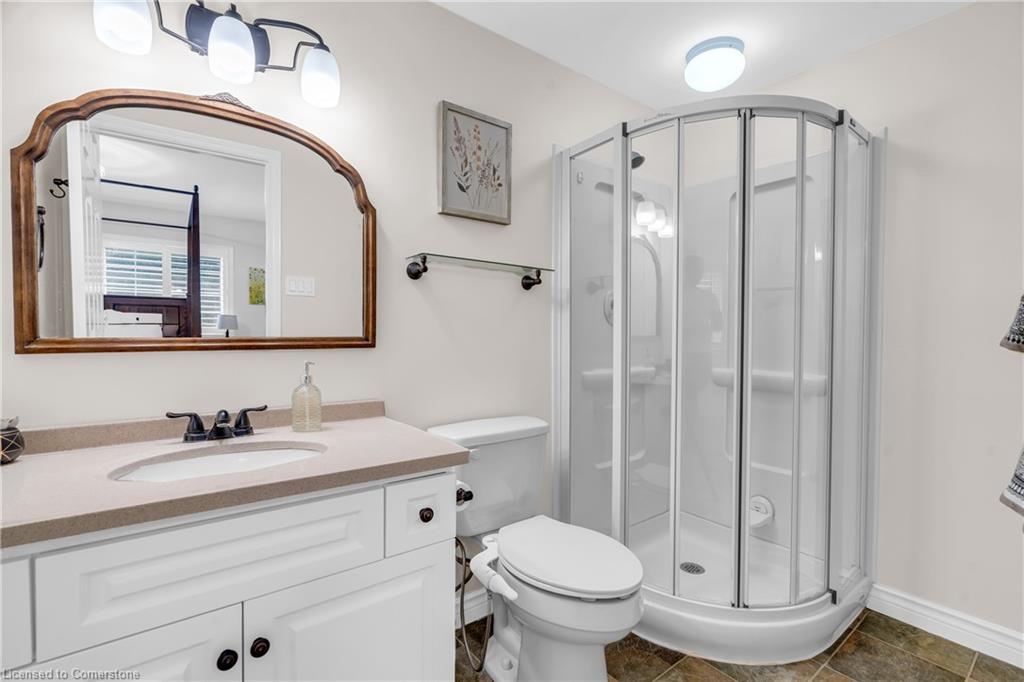 4 Colonial Drive Property Photo 27