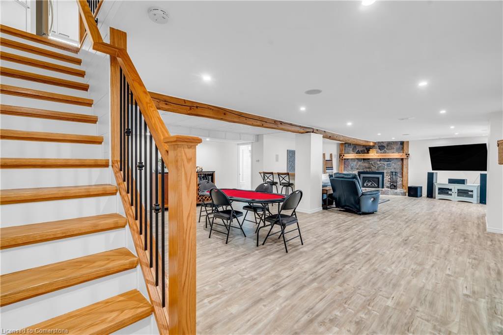 4 Colonial Drive Property Photo 32