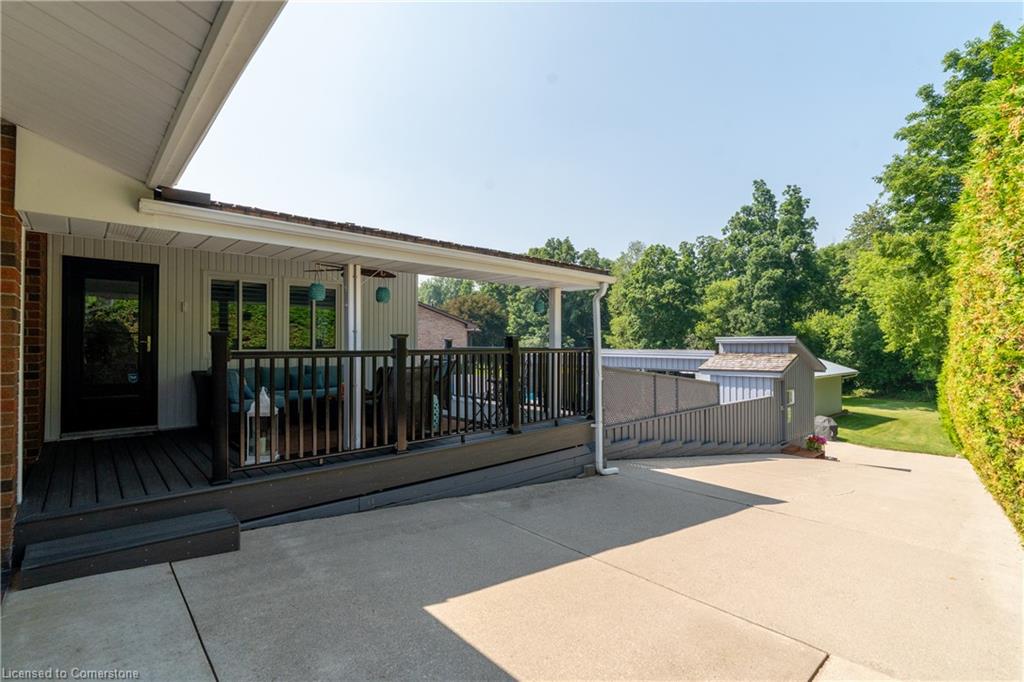 4 Colonial Drive Property Photo 42