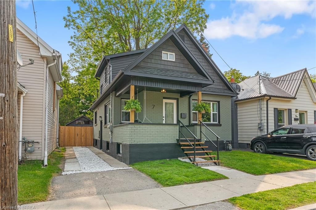 7 Esther Street Property Photo 2