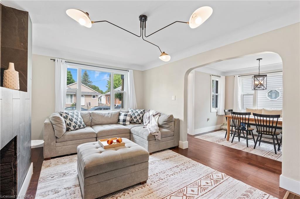 7 Esther Street Property Photo 10