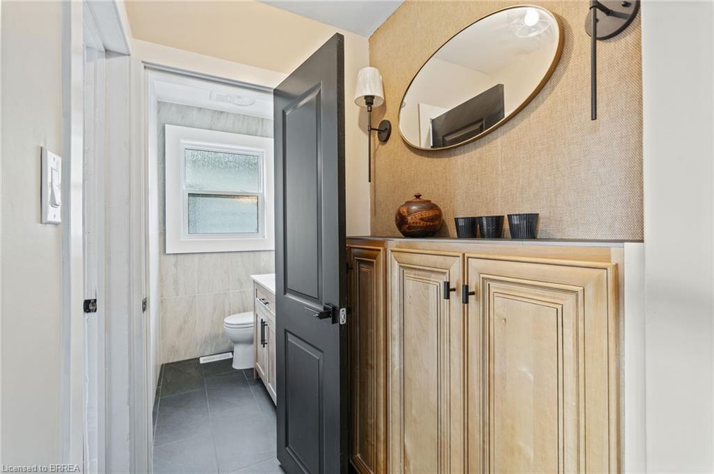 7 Esther Street Property Photo 16
