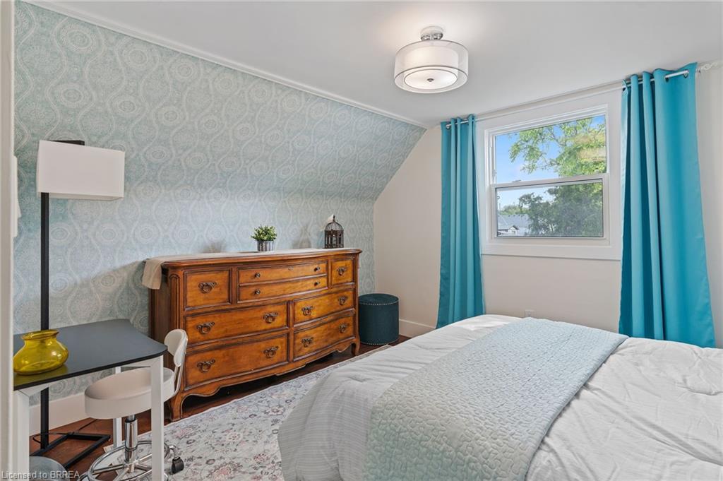 7 Esther Street Property Photo 25
