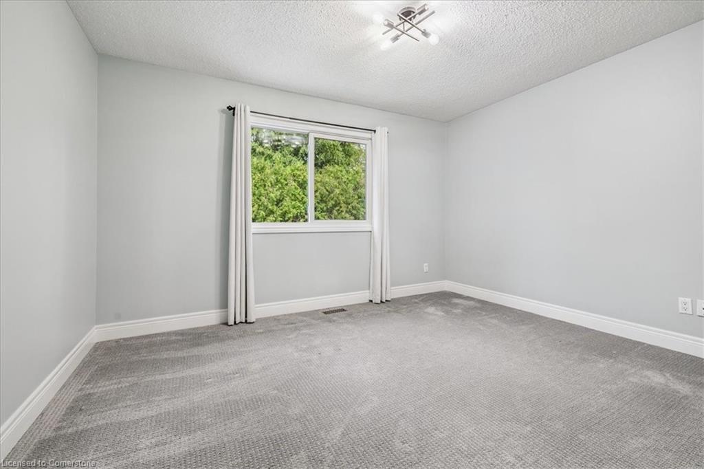 22 Merritt Crescent Property Photo 30