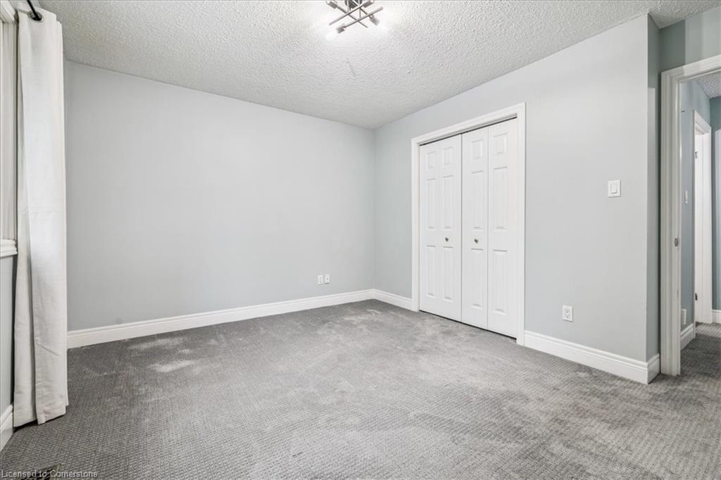 22 Merritt Crescent Property Photo 31