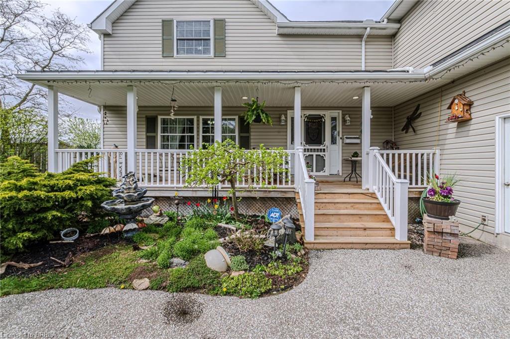 388 Mckellar Street Property Photo 2