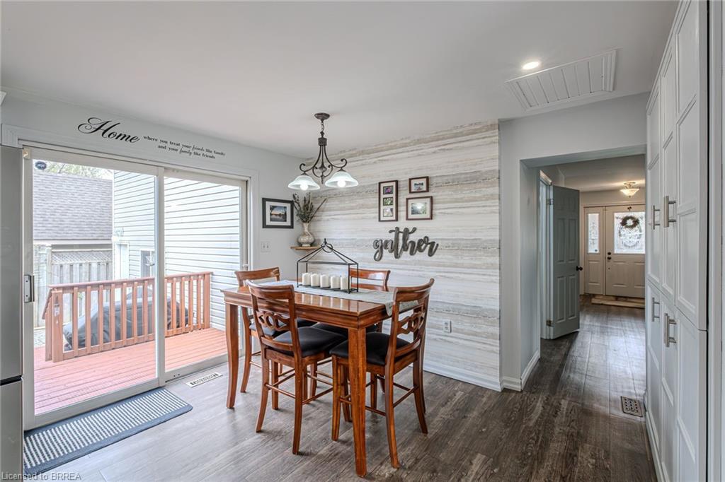 388 Mckellar Street Property Photo 15